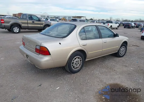 1995 Nissan Maxima Gle/Gxe/Se z USA, uszkodzony, nr VIN JN1CA21D8ST057493